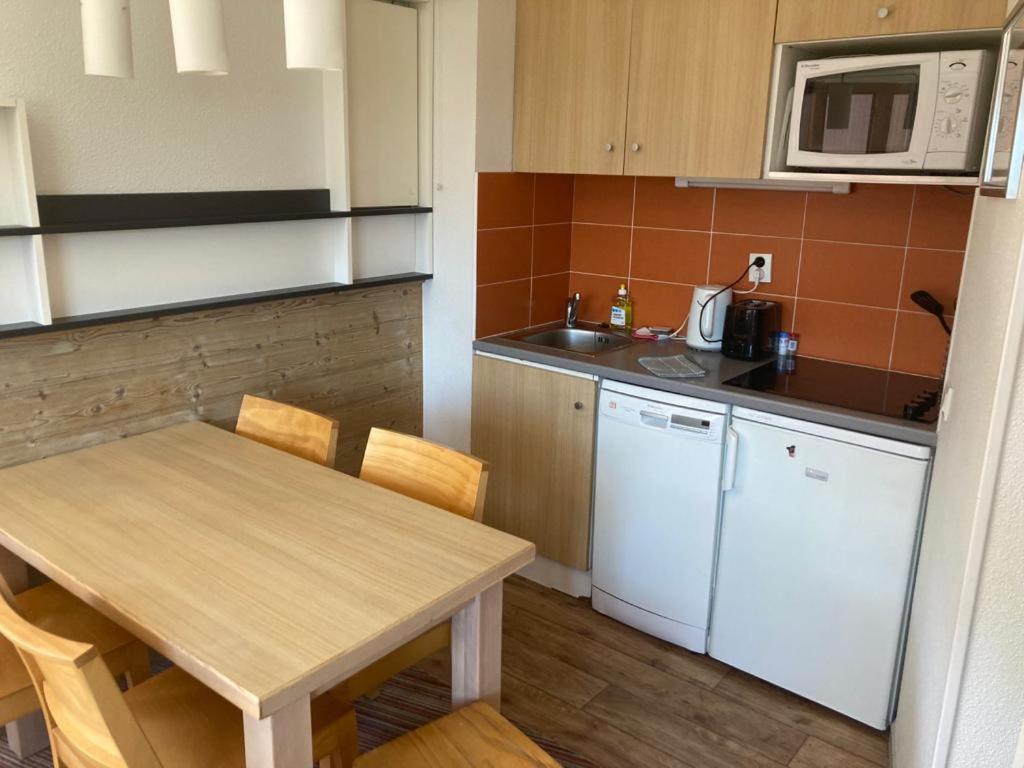 La Tania 309 Le Britania Apartment Корчевел Екстериор снимка